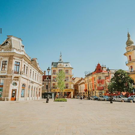 Vili Apartments Oradea Exterior photo