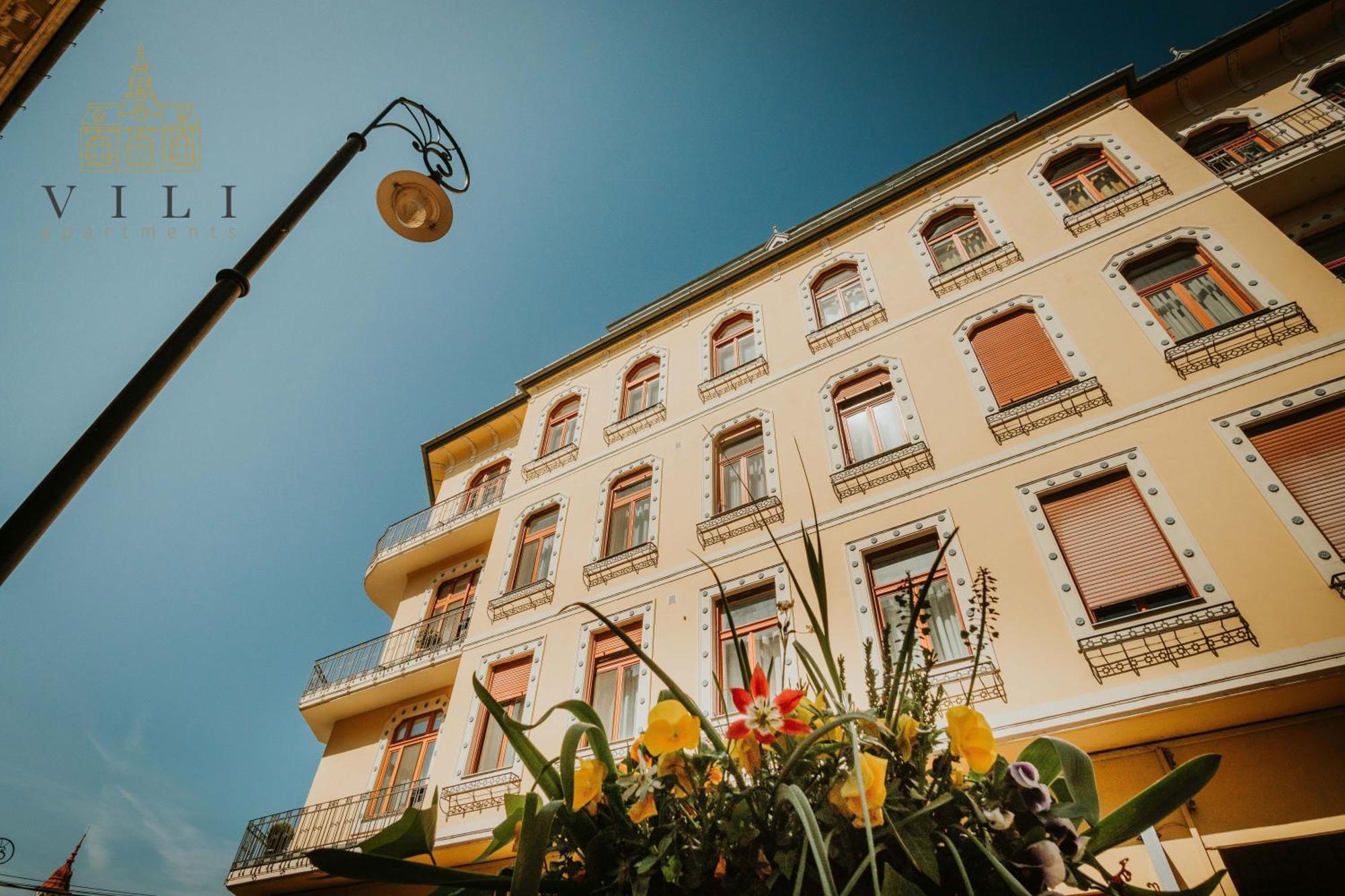 Vili Apartments Oradea Exterior photo